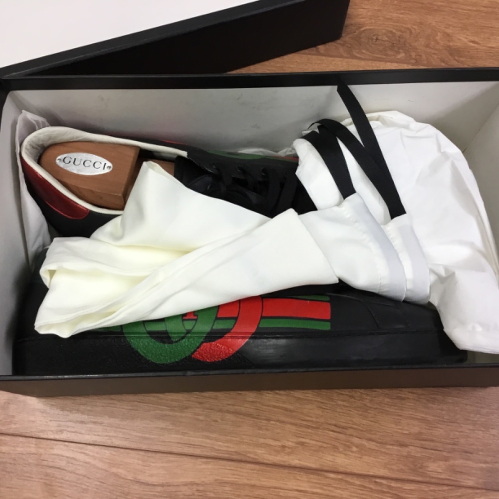 GUCCI MENS ACE G LOGO SNEAKERS SIZE 12 STYLE 576136 - Picture 3 of 10